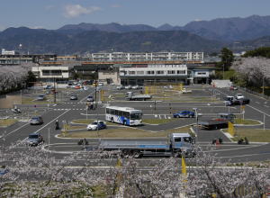 ドローン資格・免許のミライズドローンスクール運営会社小田原ドライビングスクール紹介